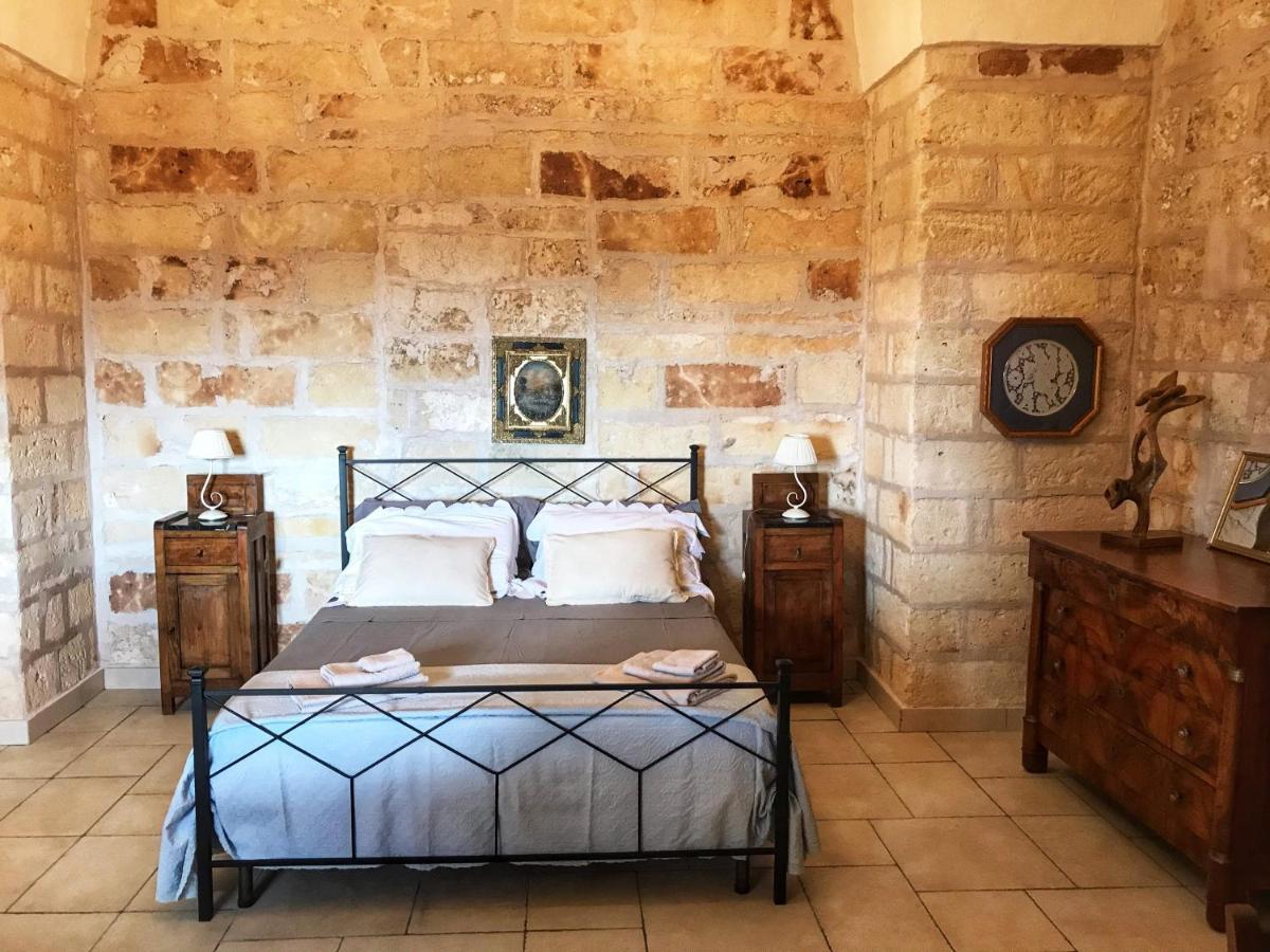 Masseria Scianne Сант'Изидоро Екстериор снимка