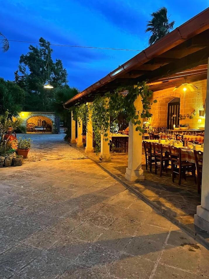 Masseria Scianne Сант'Изидоро Екстериор снимка